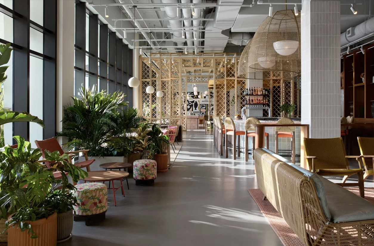 Catalina, Hotel Indigo